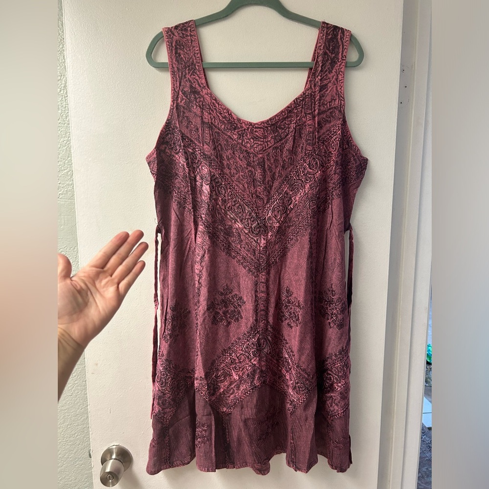 Sakkas new stone wash size 1x/2x dress with smocked back and side ties.